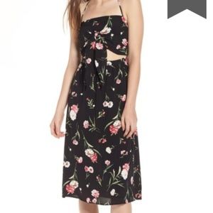 Row A NWT Size M Black Floral Print Dress